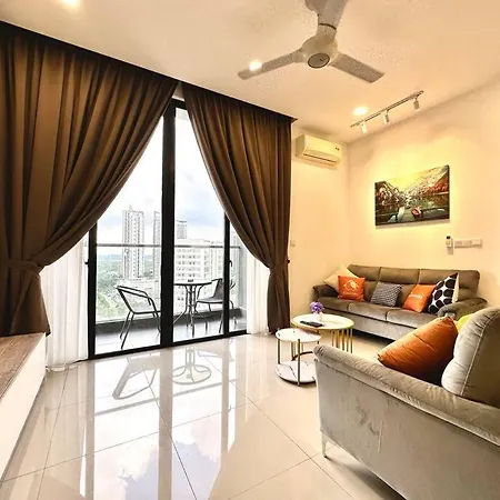 Near Legoland - Spacious Home Nusajaya  Exterior photo