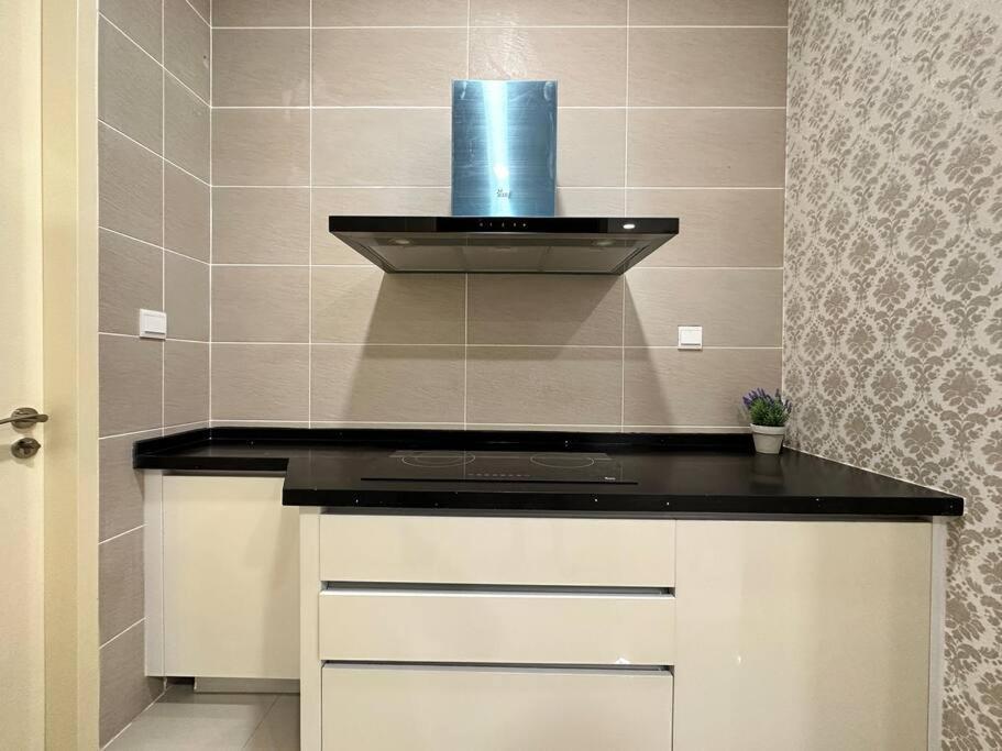 Near Legoland - Spacious Apartment Nusajaya (Iskandar Puteri)